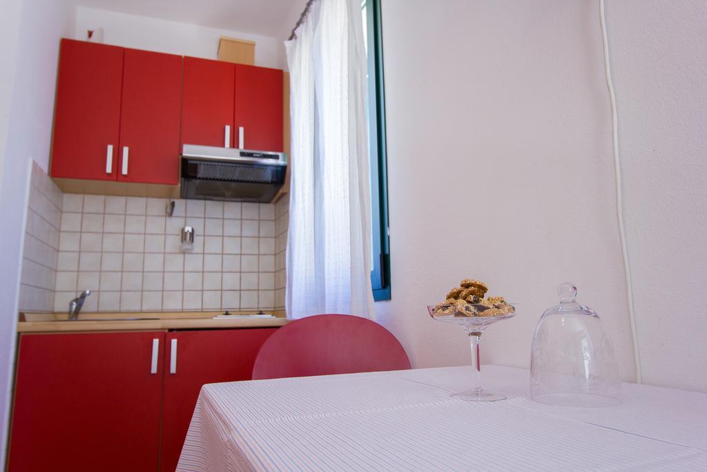 Apartments Petrinic Crnogaj Baska  Ngoại thất bức ảnh
