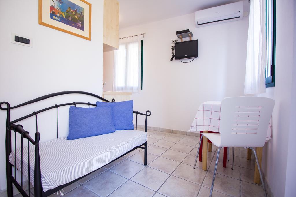 Apartments Petrinic Crnogaj Baska  Ngoại thất bức ảnh